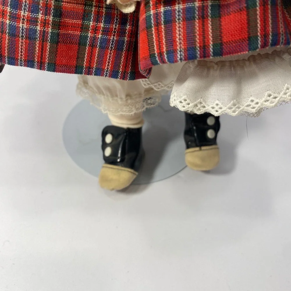 Madame Alexander McGuffey Ana Doll Kids 13 in Red Plaid Vintage Style